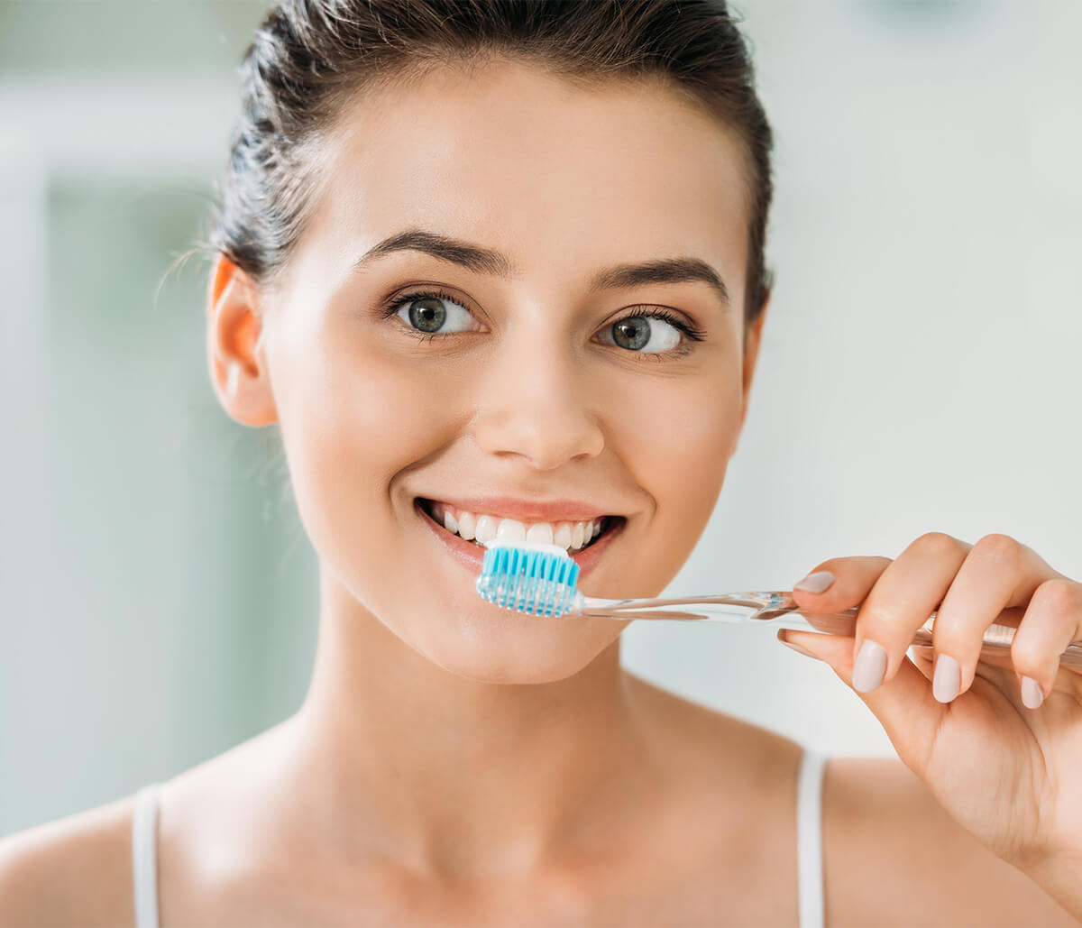 Tips For Brushing and Flossing Your Teeth in Phoenix AZ Area